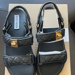 Brand New Steve Madden Mona  Sandals 7.5